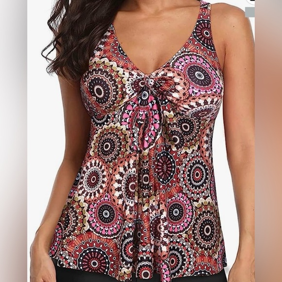 NWT beautiful geometric patterned tankini top from Yonique, size XL. - Picture 12 of 13